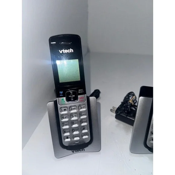 VTech Cordless Phone System Bluetooth Connect to Cell 3 Handsets DS6600